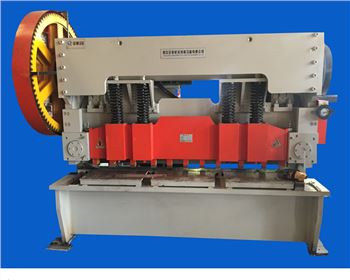 q11-13x2500電動(dòng)機械剪闆(pǎn)機